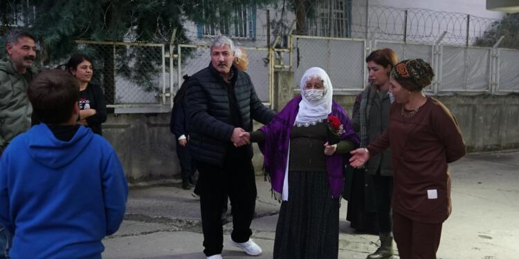 30 yıllık tutsak tahliye oldu