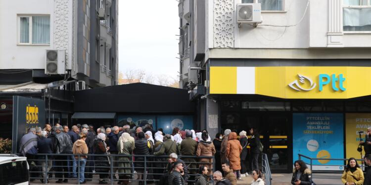 İHD Wan Eşbaşkanı: Tutsaklarla dayanışma suç değildir