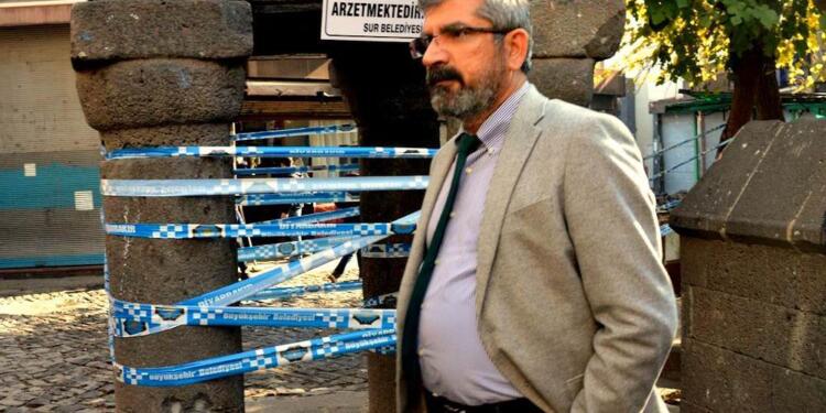 Tahir Elçi’nin katledildiği sokağa ismi verildi