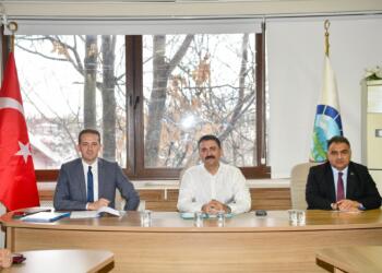 Kayyım başkan yardımcılığına AKP’liyi atadı