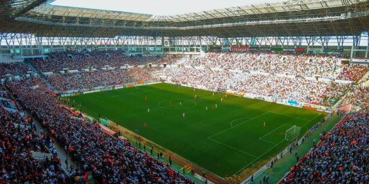 Amedspor taraftar yasağını yargıya taşıdı