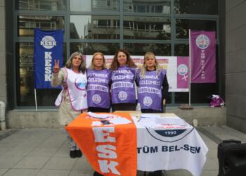 Ankara’da kadına yönelik şiddete karşı imza kampanyası