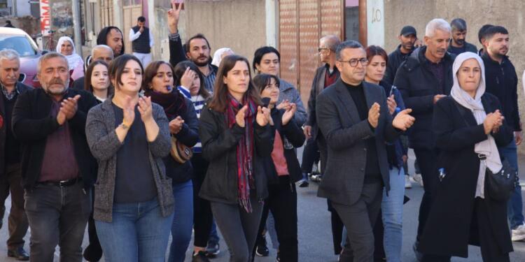 Êlih ve Xelfetî’de direniş sürüyor: Belediyede hırsız var!