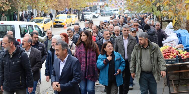 Dêrsim’de eylemler sürüyor: Kürtlere özel hukuk uygulanıyor