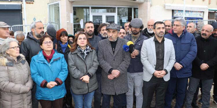 Yerine kayyım atanan Sarıgül’e destek ziyareti