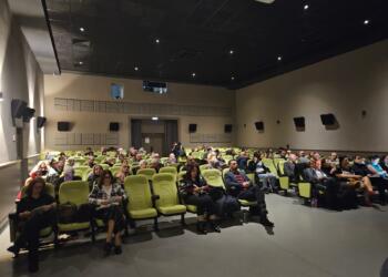 İzmir’de ‘Göçmen ve mültecilerle dayanışma’ sempozyumu  