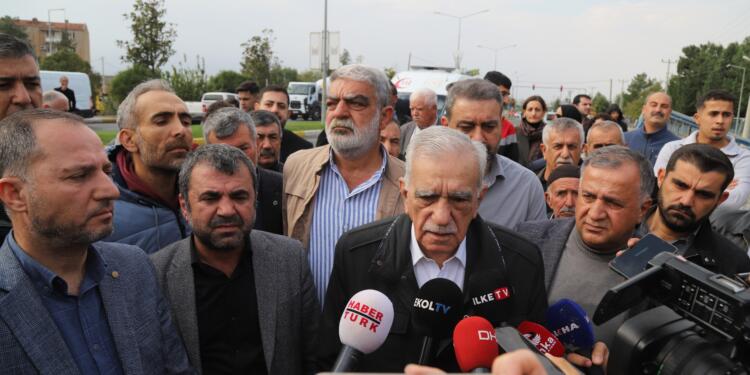 Türk hakkındaki takipsizlik kararı da kayyıma gerekçe yapıldı