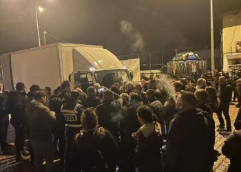 Kayyım darbesine tepki yağdı: Direneceğiz