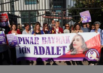 ‘Türkiye’de her gün birçok kadın şiddete maruz kalıyor’