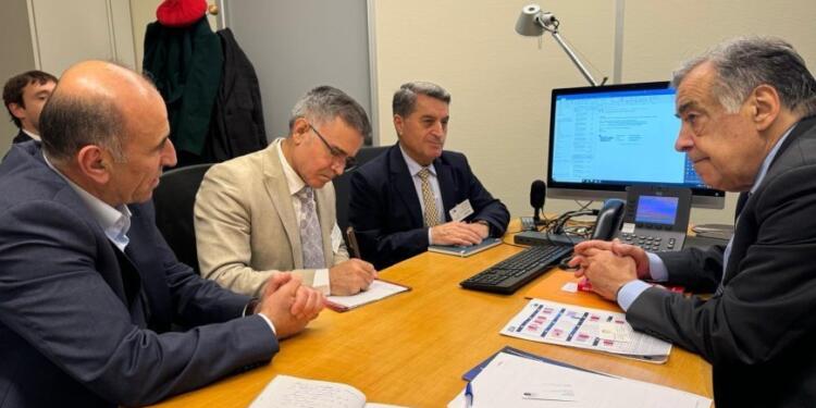 Özerk Yönetim heyeti AP üyeleriyle görüştü