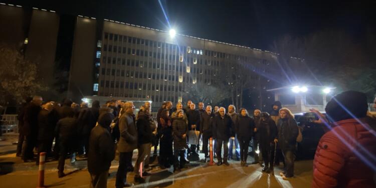 Ankara’da 9 siyasetçi ve sendikacı tutuklandı