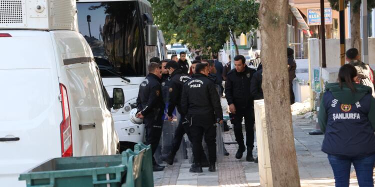 Xelfetî’de esnaf ve yurttaşlar da kayyım ablukasında