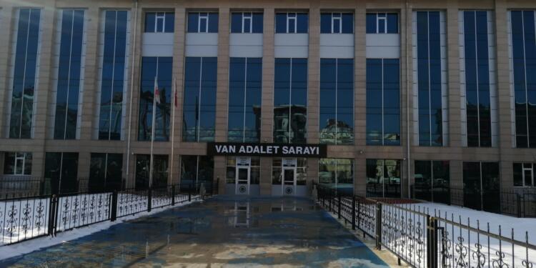 Wan’da bir çocuk tutuklandı