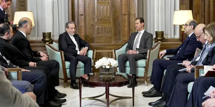 İran, Suriye’deki komutanlarını çekiyor