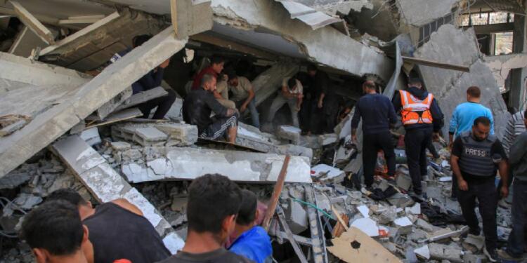 İsrail Gazze’yi vurdu: 33 ölü, 84 yaralı