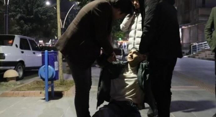 Gazetemizin Êlih dağıtımcısı Akören serbest bırakıldı