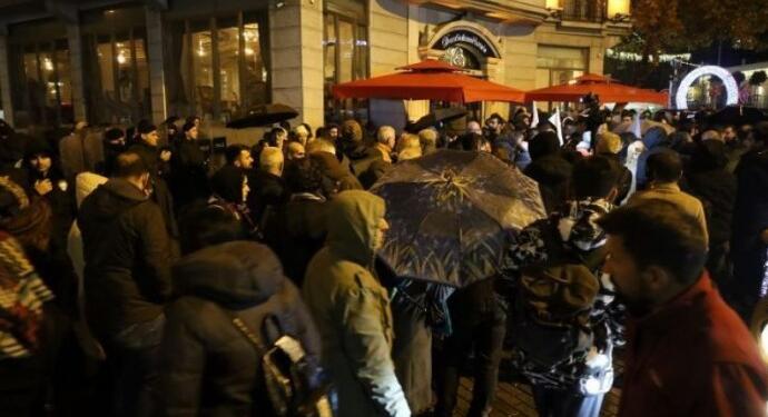 İstanbul’da saldırıları protesto eden 7 kişi tutuklandı
