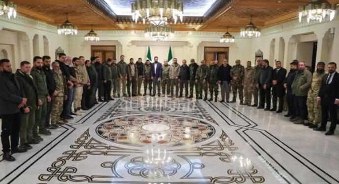 Suriye’deki silahlı gruplar Savunma Bakanlığı’na entegre oldu