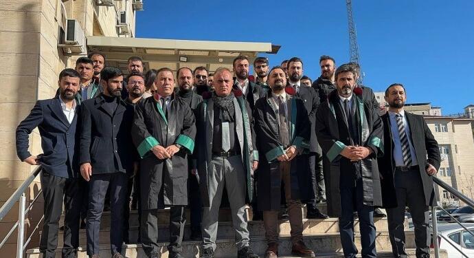 Hakimden avukatlara: Ne konuşuyorsunuz lan!