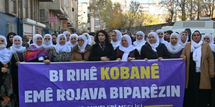 Barış Anneleri’nden saldırılara tepki: Rojava’yı savunacağız