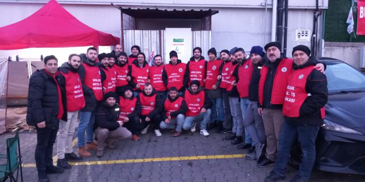 İşçiler Erdoğan’ın yasağını tanımadı: Grev devam ediyor