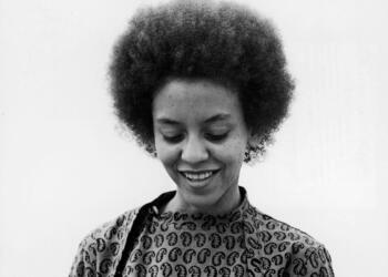 Şair Nikki Giovanni hayatını kaybetti