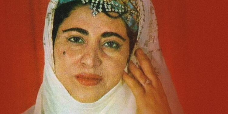 ‘Taçsız ve tahtsız’ Eyşe Şan