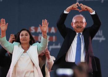 Kılıçdaroğlu trafik kazası geçirdi