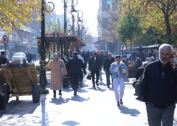 Amedliler: Rojava’ya yönelik saldırılara karşı birlik olmalıyız
