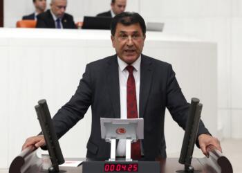 ‘Kürt-Türk ittifakının test alanı Rojava’dır’