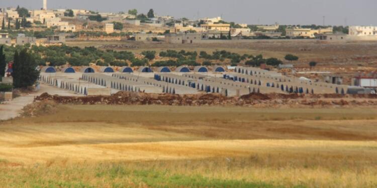 Tebqa’ya geçmeye çalışan çok sayıda göçmen kaçırıldı