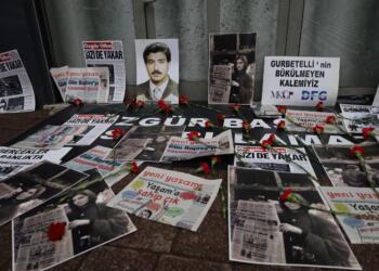 Özgür Ülke’nin önünde açıklama: Yolumuza büyüyerek devam ediyoruz