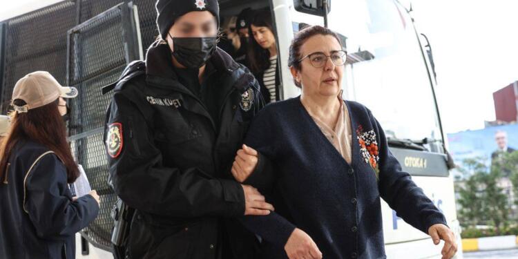 Tutsak avukat: Ezene karşı ezilenin avukatıyız