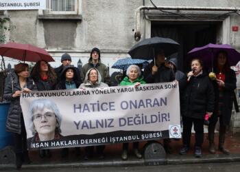 Hatice Onaran ile dayanışma eylemi