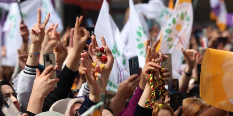 ‘Sömürüye karşı herkesi Kartal Meydanı’na bekliyoruz’