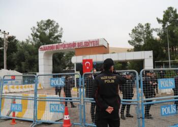 Kayyım işe iade edilen 53 kişi yine işten çıkardı