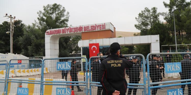 Kayyım işe iade edilen 53 kişi yine işten çıkardı