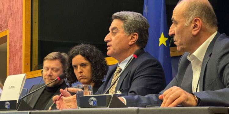 Özerk Yönetim heyeti Avrupa Parlamentosu’nda görüşmelere başladı