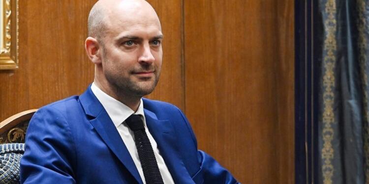 Fransa: Özerk Yönetim, siyasi geçiş sürecinin bir parçası olmalı