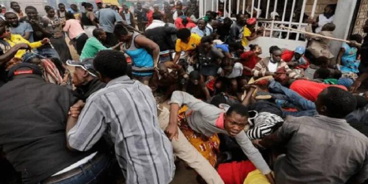 Nijerya’da gıda izdihamı