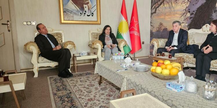 KNK Süleymaniye’deki temaslarını sürdürüyor