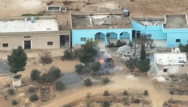 Tişrîn Barajı’ndaki çatışmalarda 3 araç imha edildi