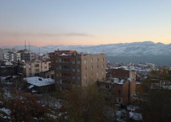 Şirnex’te gebe kadınlar ölüme mahkum ediliyor