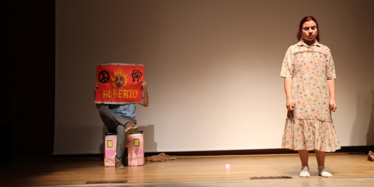 Riha’da Kürtçe tiyatro gösterimi yapıldı