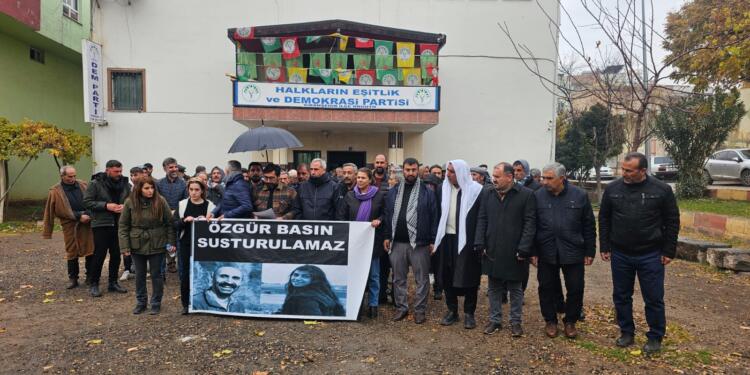 Gazetecilerin katledilmesi Wêranşar’da protesto edildi