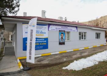 Wan Büyükşehir Belediyesi Fizik Tedavi ve Rehabilitasyon Merkezi açtı