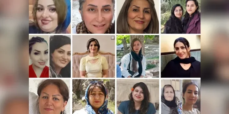 İran’da 15 Bahai kadına hapis cezası