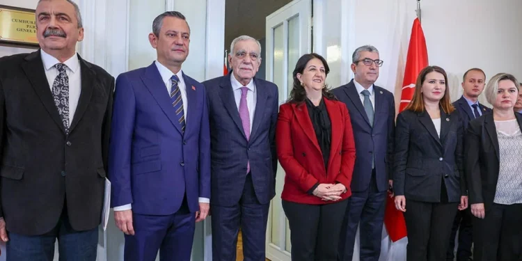 DEM Parti-CHP görüştü: Meclis’te komisyon kurulsun