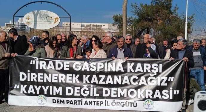 Sevda Karaca: Kürt halkının elini boş bırakırsanız siz kaybedersiniz