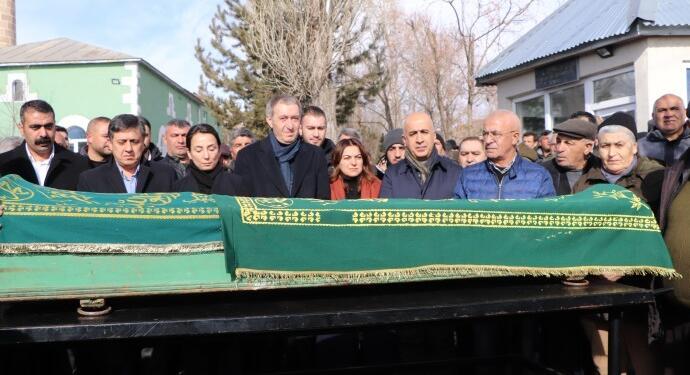 Tuncer Bakırhan’ın babası toprağa verildi